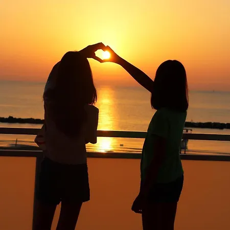 Apartment Terrazzo Panoramico Fronte Mare Zamponi