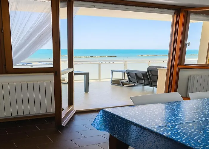 Terrazzo Panoramico Fronte Mare Zamponi Appartamento *