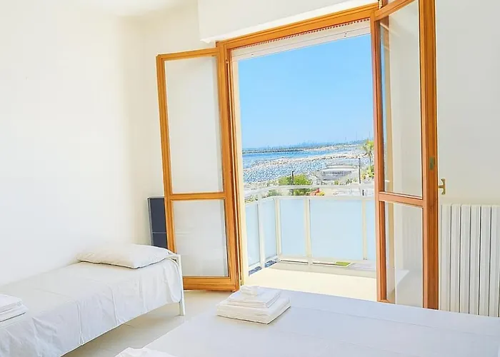 Terrazzo Panoramico Fronte Mare Zamponi